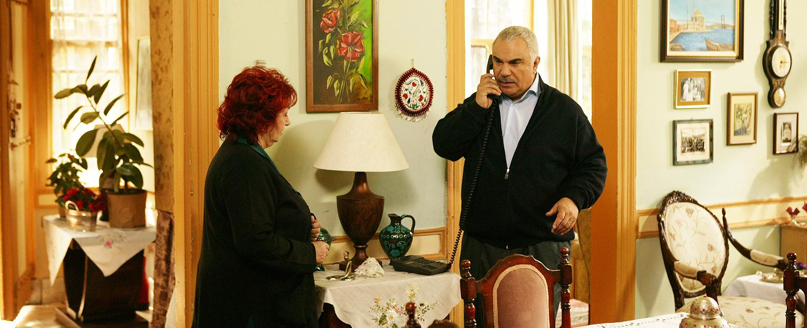 Yaprak Dökümü 71. Bölüm