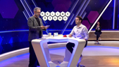 Düşünce ve davranışlarında belli ilkelere sıkı sıkıya bağlı olan