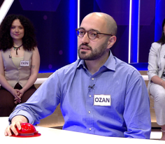 Avrupa'da soylu kimselerin oturduğu büyük konaklara verilen isim