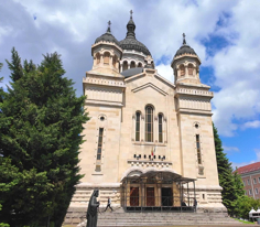 Theotokos'un Göğe Yükselişi Katedrali