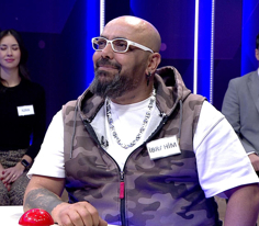 Telgrafçılıkta kullanılan, nokta ve çizgilerden oluşan alfabe