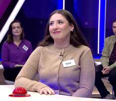 Gözün saydam tabakasının üzerine uygulanan, görmeyi düzeltici mercek