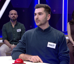 Namaz kılarken kendisine uyulan kimse