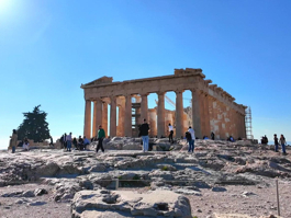 Akropolis'i adım adım geziyoruz