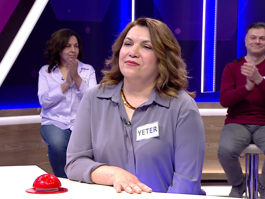 Dantel ya da nakış ipliği yumağı