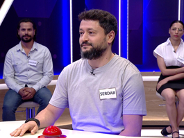 Telgrafçılıkta kullanılan, nokta ve çizgilerden oluşan alfabe