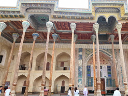 Bolo Hauz Camii