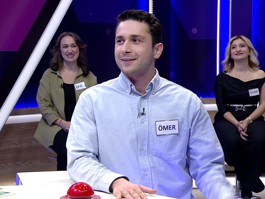 Işığı yansıtan, cilalı ve sırlı cam