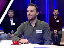 Bazı hayvanların vücutlarını kaplayan tüylü deri