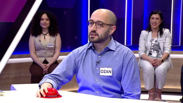 Avrupa'da soylu kimselerin oturduğu büyük konaklara verilen isim