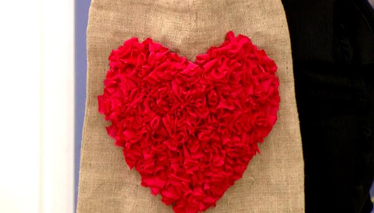 Derya Baykal'la Gülümse Sevgililer Günü Çantası ve Şerit Penye ile Kalp Yapımı