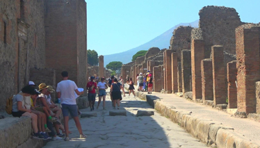 Kalıntıları ile ünlü olan 'Antik Pompei Şehri'