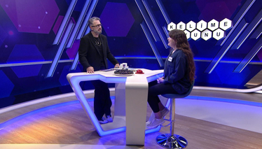 Patlamalı motorlarda yakıtı tutuşturmaya yarayan araç