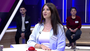 Kelime Oyunu Bir devletin silahlı kuvvetlerinin tümü