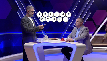 Kelime Oyunu Su kıyılarında böcekleri yiyerek yaşayan yaban ördeği