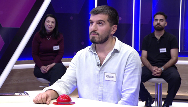 Kelime Oyunu Cam, porselen gibi maddelerden yapılan, çiçek koymak için kullanılan kap