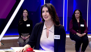 Kelime Oyunu Eski dilde "bilim insanı" anlamına gelen bir kelime