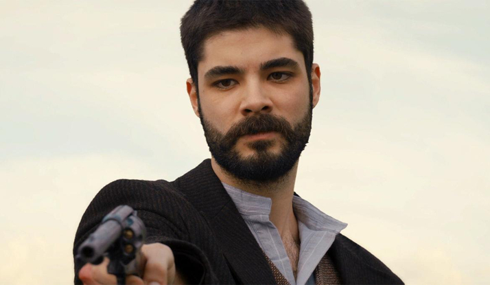 Azize'm, benim cennetimsin!