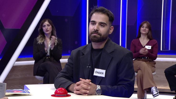 Bir hava aracının atmosferde hareket etmesine verilen isim