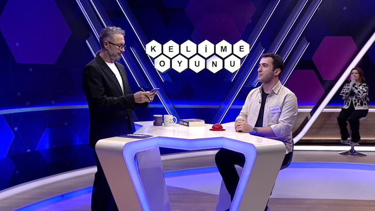 Bir yarışın belirli uzaklığı kapsayan bölümlerinden her biri